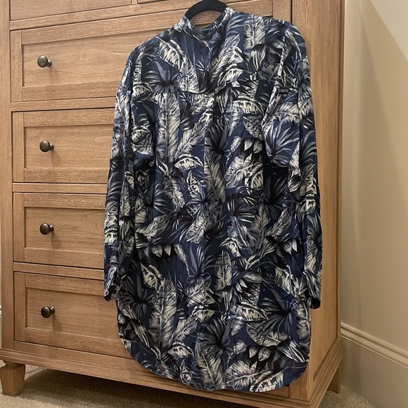 MIKOH Swimsuit Coverup Cannes Tunic - Picture 6 of 10